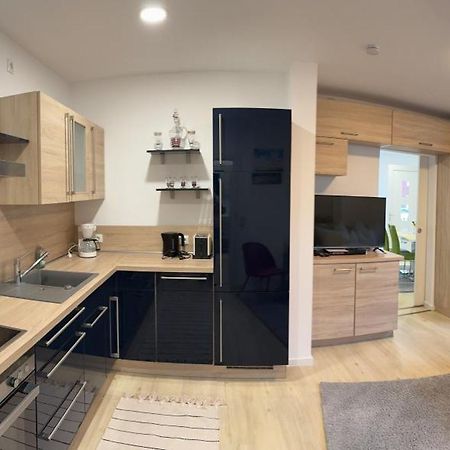 ליבק Near Holstentor Modern Apartment Near The Center With Wifi מראה חיצוני תמונה