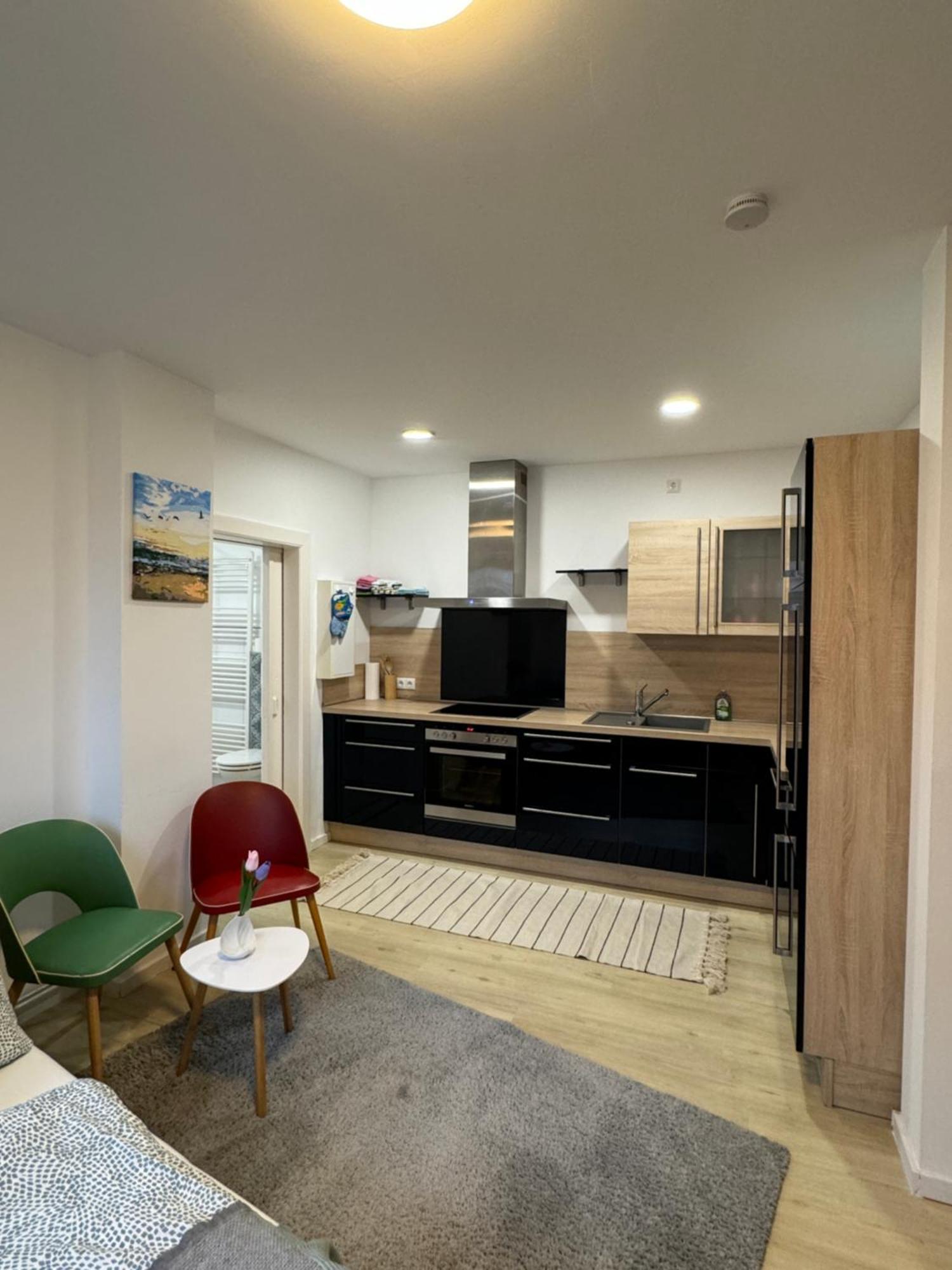 ליבק Near Holstentor Modern Apartment Near The Center With Wifi מראה חיצוני תמונה